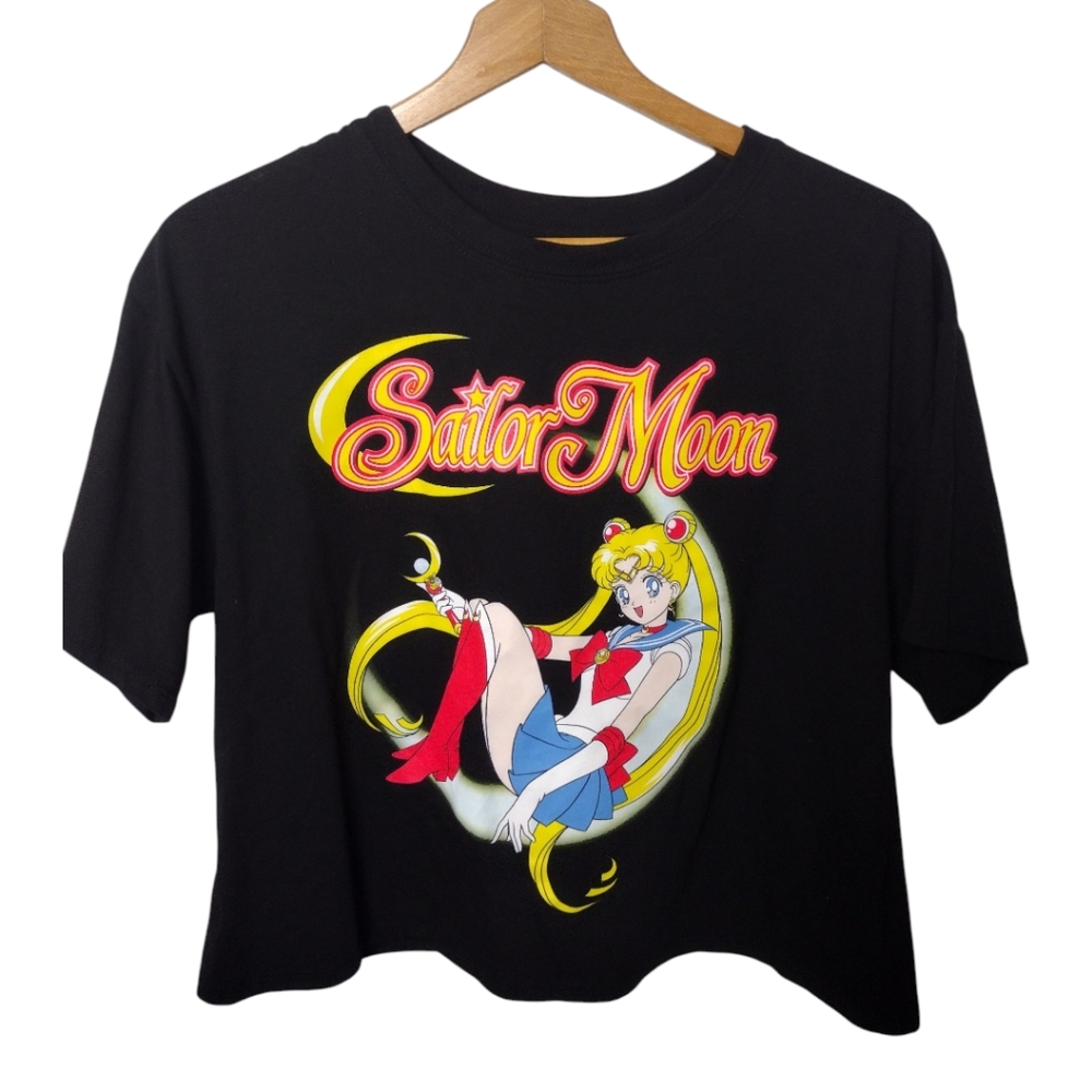 Sailor Moon Cropped Graphic Tee